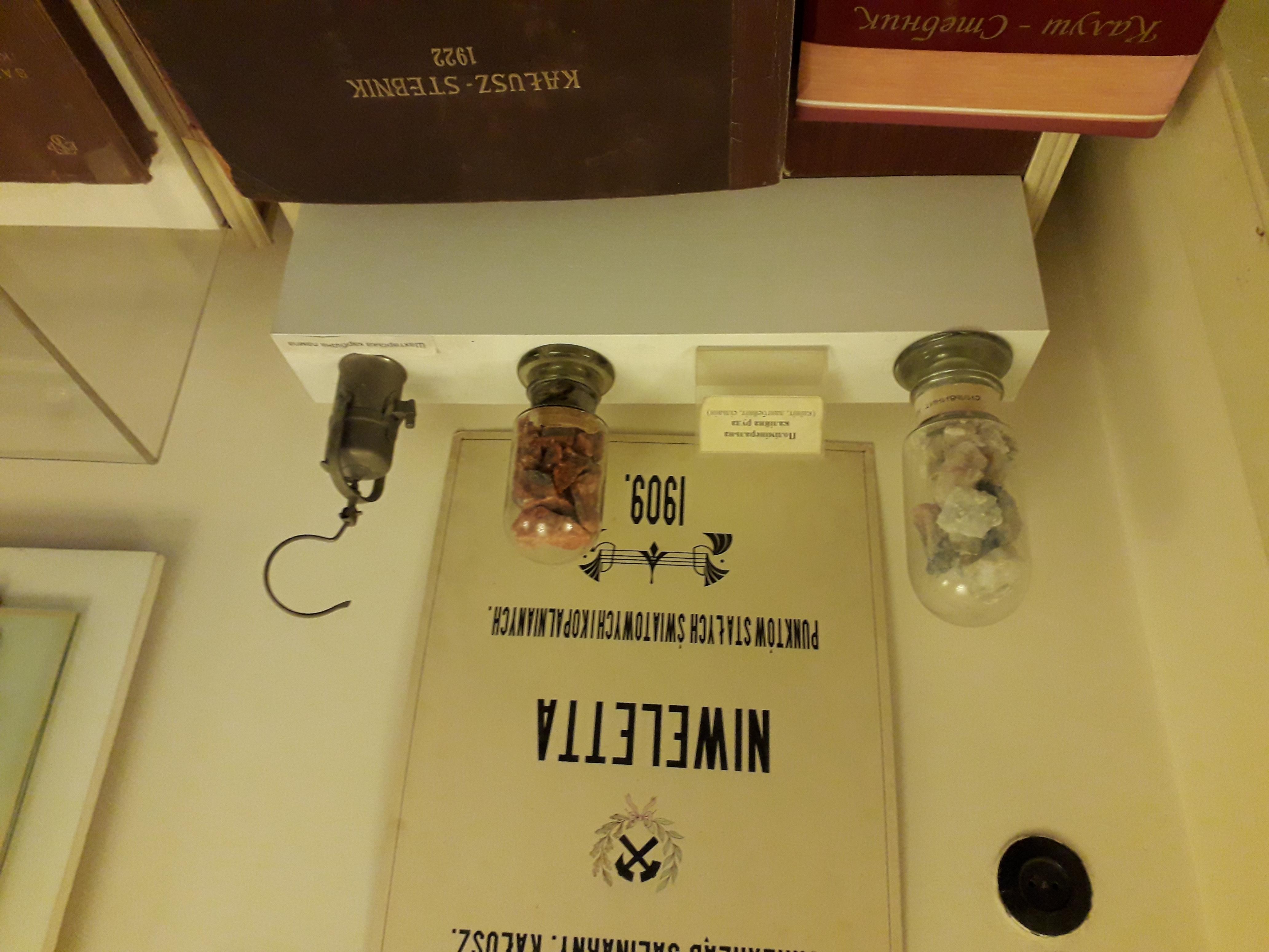 Polymineral potassium ore