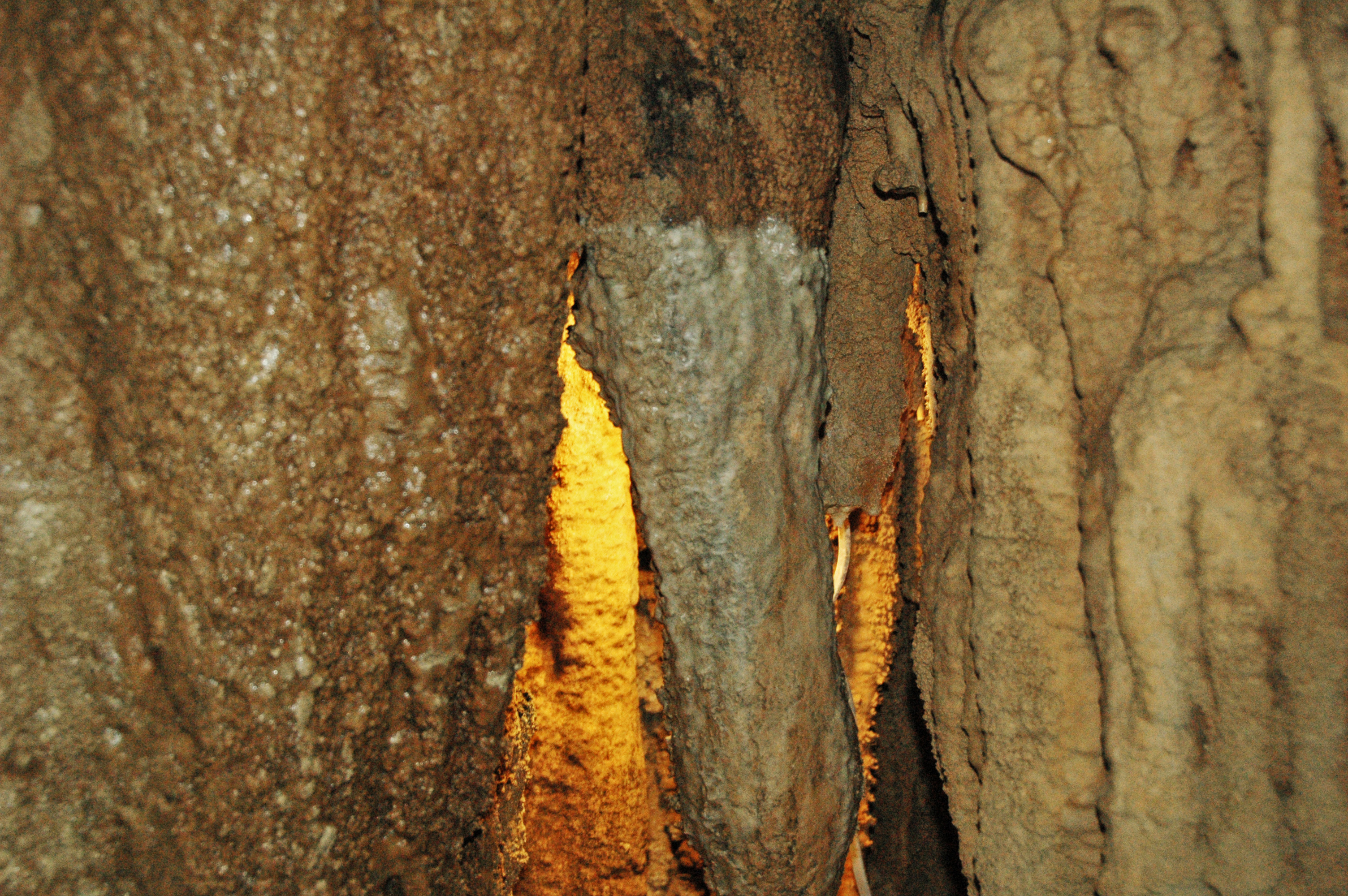 Onyx (Cave Onyx / Mexican Onyx)