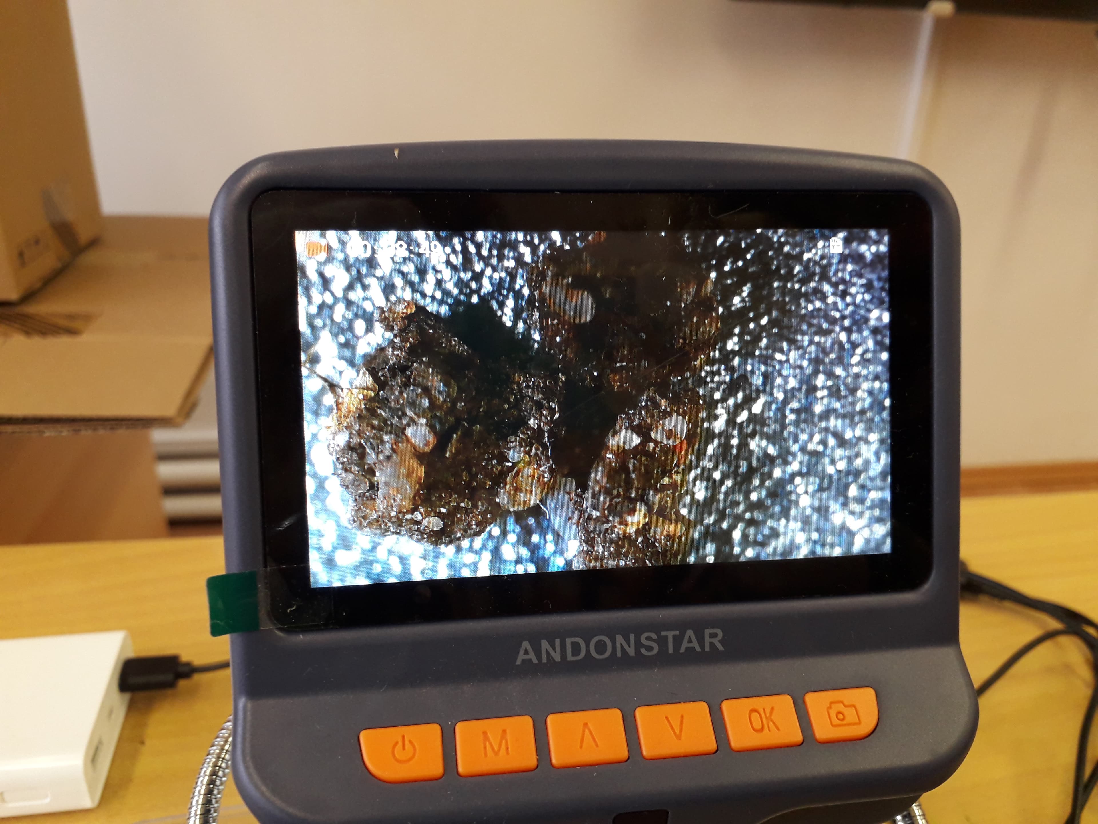 Clay-based conglomerate